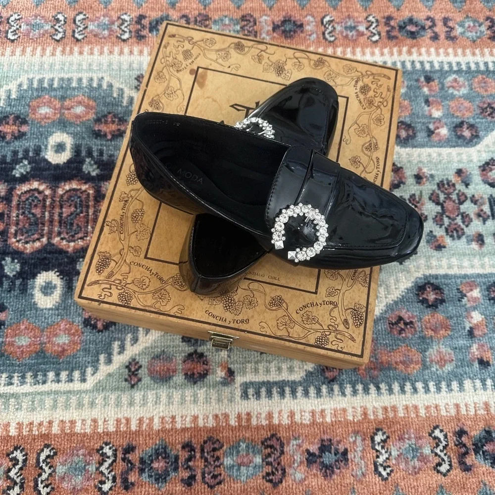 Top Moda Women’s Black Patent Crystal-Embellished Women's Loafers Size 7.5